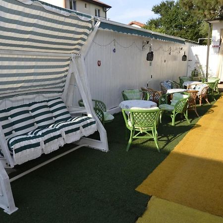 Vila Calypso Apartment Костинещи Екстериор снимка