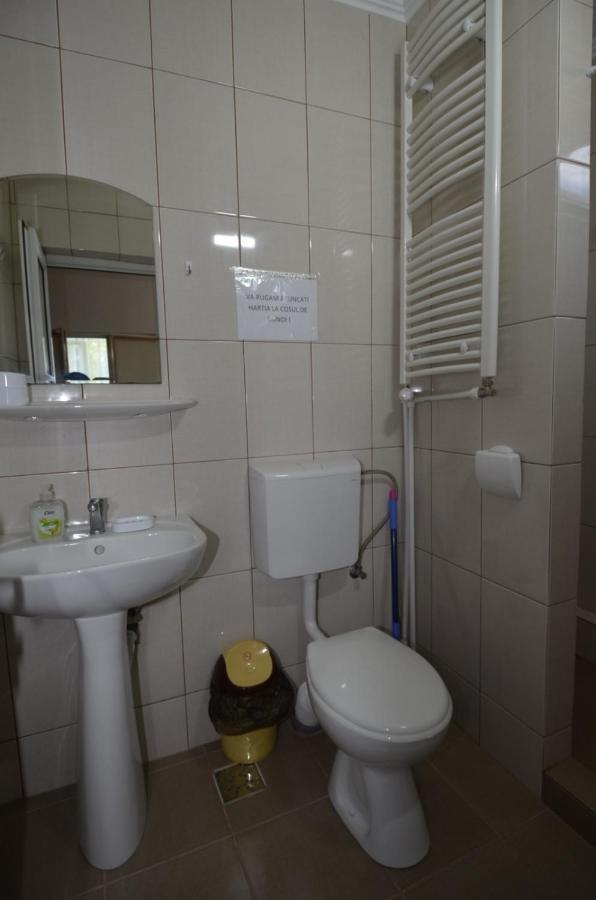 Vila Calypso Apartment Костинещи Екстериор снимка