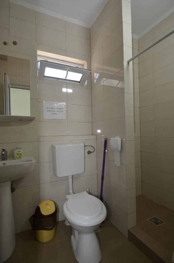 Vila Calypso Apartment Костинещи Екстериор снимка
