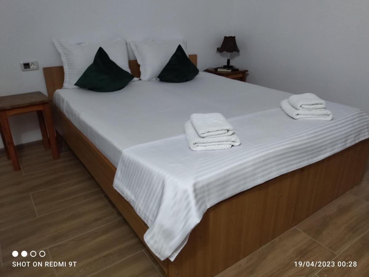 Vila Calypso Apartment Костинещи Екстериор снимка