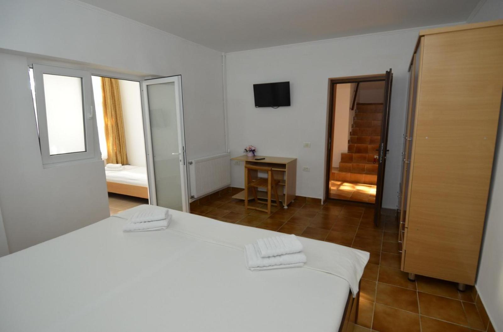 Vila Calypso Apartment Костинещи Стая снимка